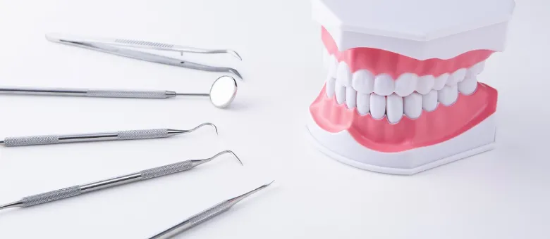 先天性欠損歯（歯が足りない）